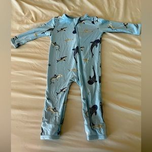 KYTE BABY STREAM SHARK SIZE 3-6m